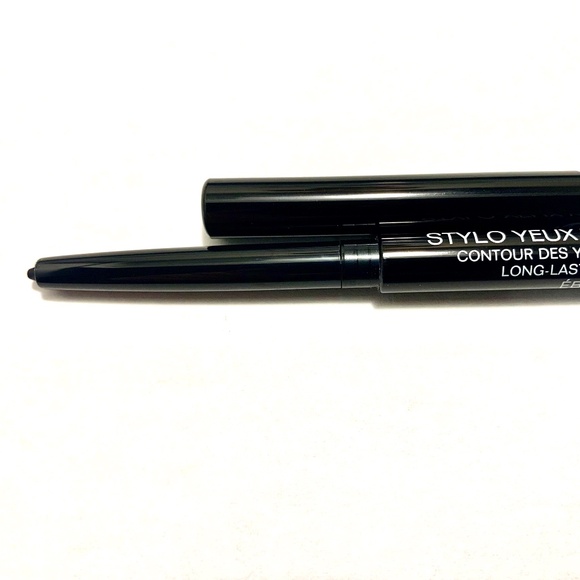 CHANEL STYLO YEUX WATERPROOF LONG LASTING EYELINER #10 EBENE BLACK ⭐️NEW DEMO - Picture 1 of 2